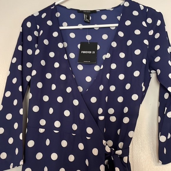 Forever 21 wrap dress / High low - Picture 3 of 7